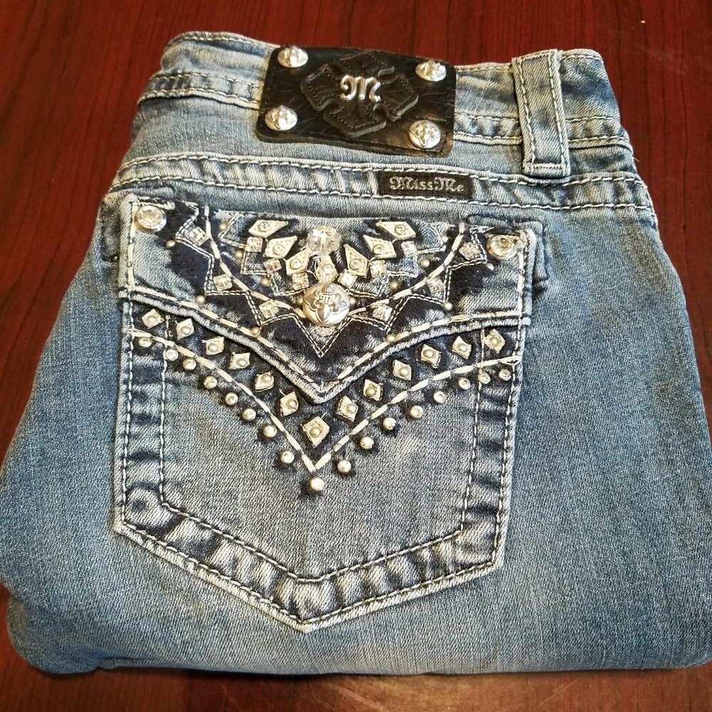 NWOT Miss Me Skinnies 31